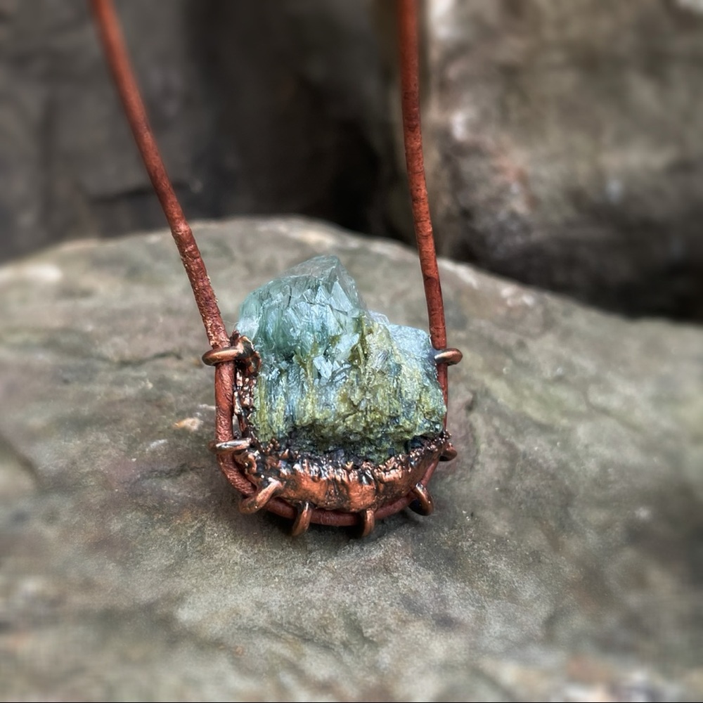 🟢Epidote included quartz